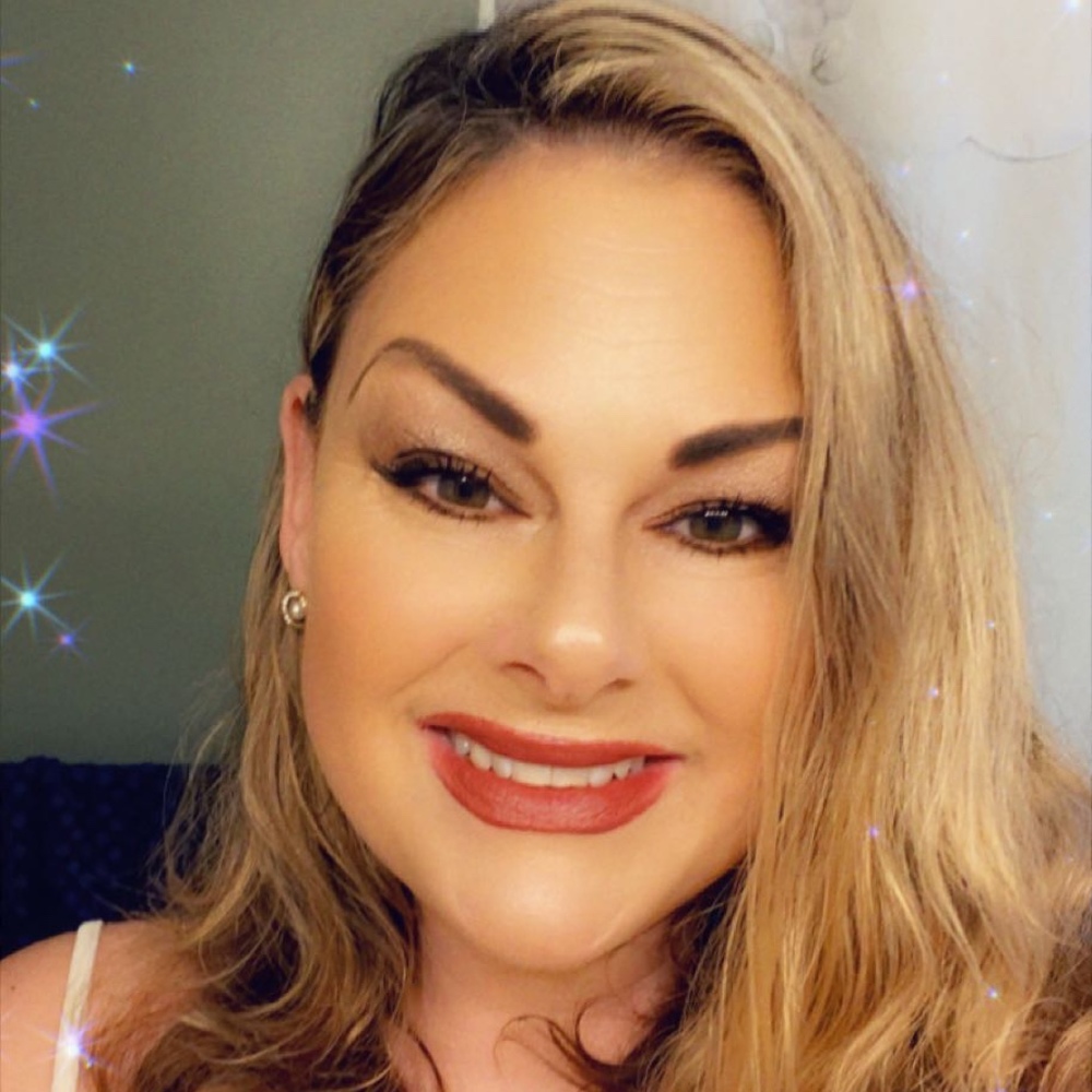 Meet your Posher, Tracy